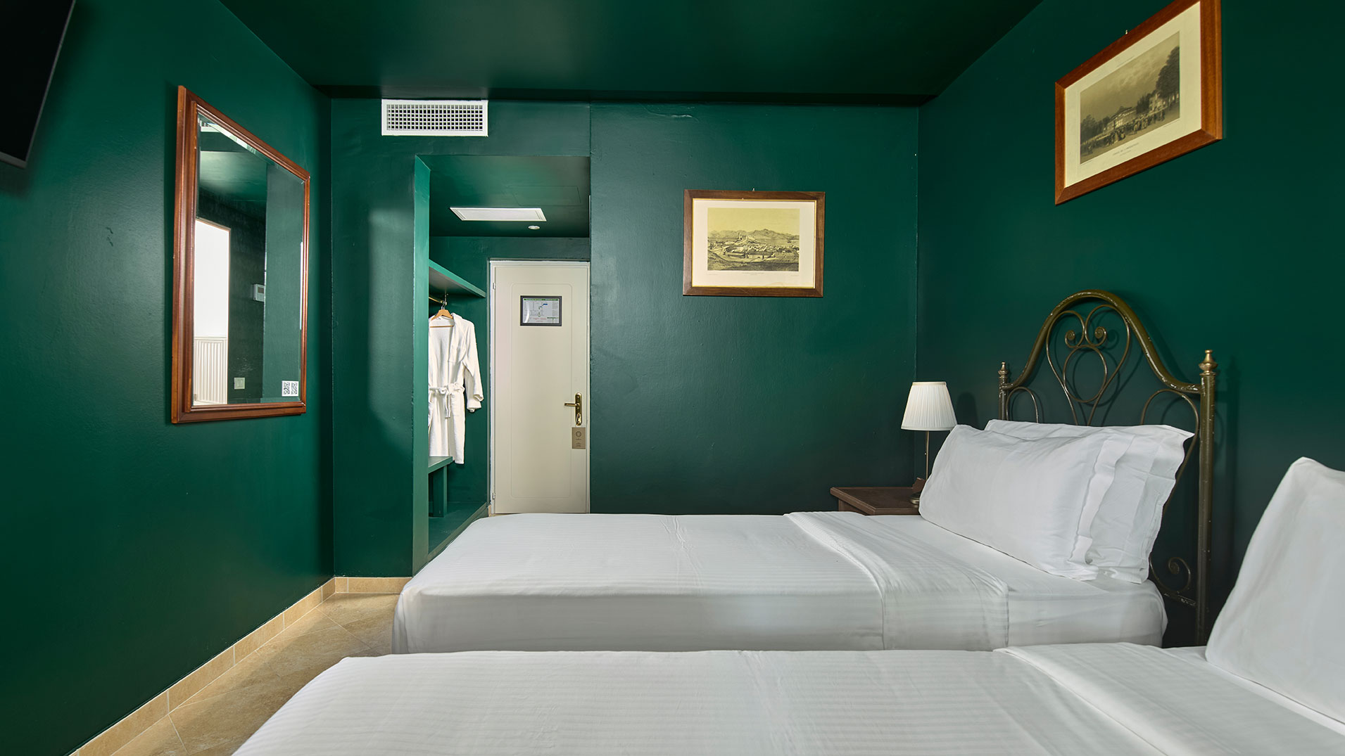 Shared Duo Room